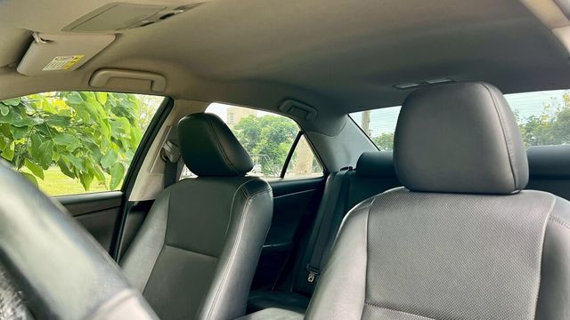 TOYOTA豐田 CAMRY HYBRID  第3張相片