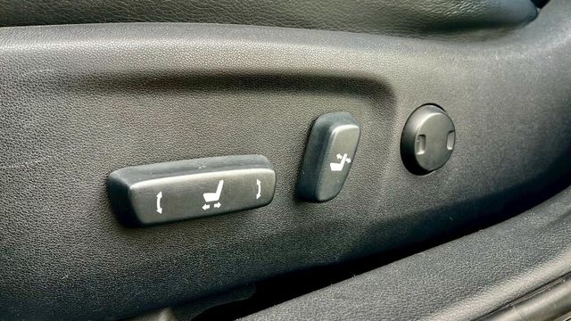 TOYOTA豐田 CAMRY HYBRID  第9張相片