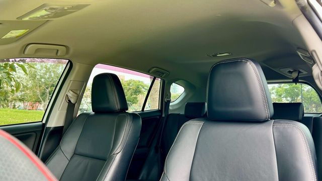TOYOTA豐田 RAV4  第3張相片