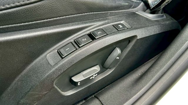 VOLVO富豪 V40  第8張相片