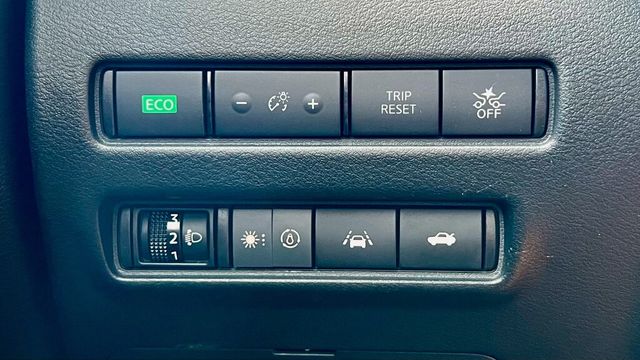 NISSAN日產 SENTRA  第7張相片