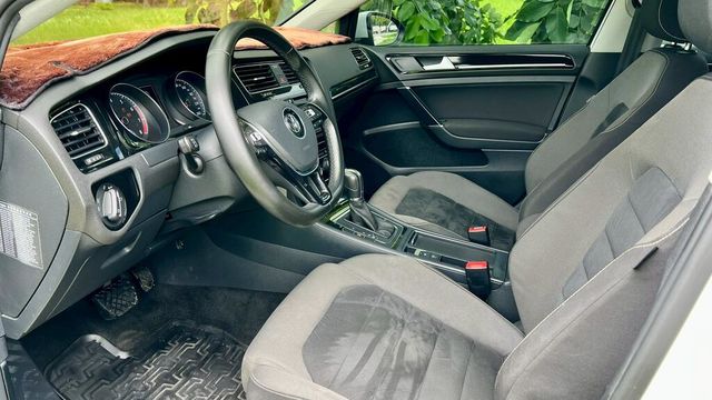 VOLKSWAGEN福斯 GOLF  第4張相片