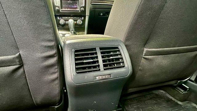 VOLKSWAGEN福斯 GOLF  第9張相片
