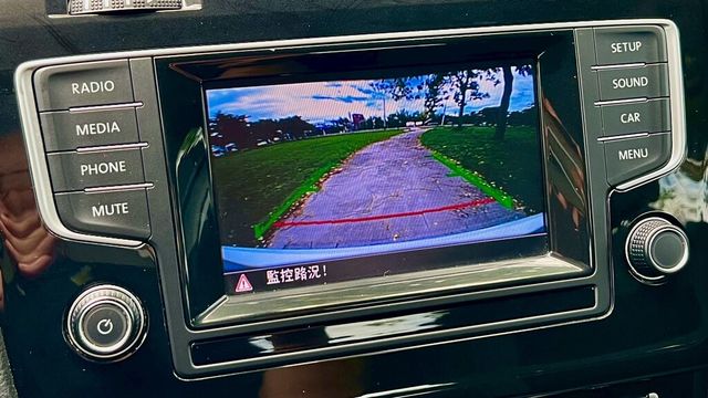 VOLKSWAGEN福斯 GOLF  第11張相片