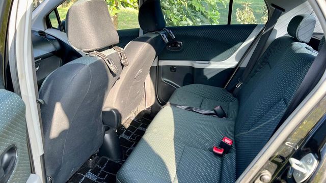 TOYOTA豐田 YARIS  第5張相片