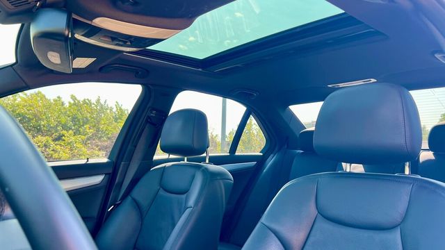 M-BENZ賓士 C300  第2張相片