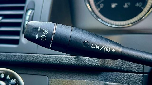 M-BENZ賓士 C300  第7張相片