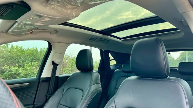 FORD福特 KUGA  第3張相片