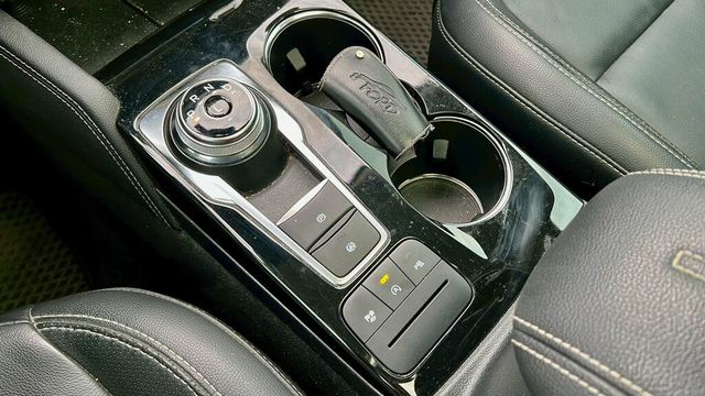 FORD福特 KUGA  第8張相片