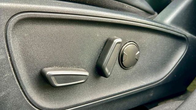 FORD福特 KUGA  第10張相片