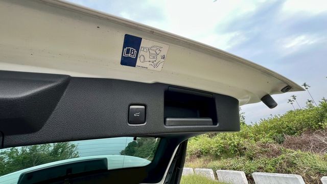 FORD福特 KUGA  第12張相片