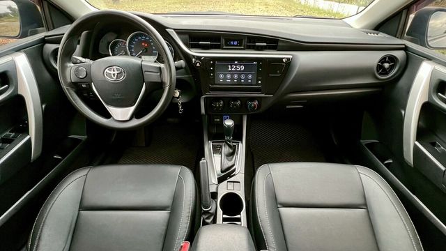 TOYOTA豐田 ALTIS  第6張相片