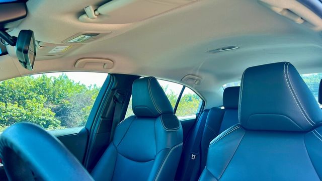 TOYOTA豐田 COROLLA ALTIS HYBRID  第3張相片