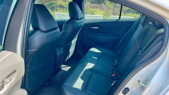 TOYOTA豐田 COROLLA ALTIS HYBRID  第5張相片