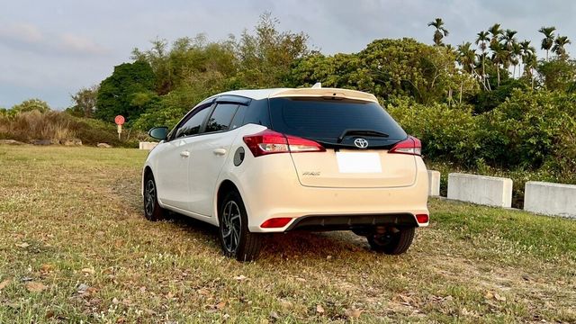 TOYOTA豐田 YARIS  第2張相片