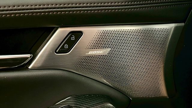 MAZDA馬自達 MAZDA 3  第11張相片