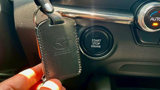 MAZDA馬自達 MAZDA 3  第13張相片