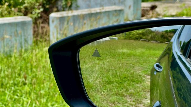 MAZDA馬自達 MAZDA 3  第16張相片