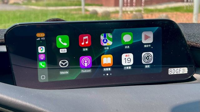 MAZDA馬自達 MAZDA 3  第18張相片