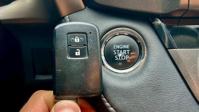 TOYOTA豐田 RAV4  第11張相片