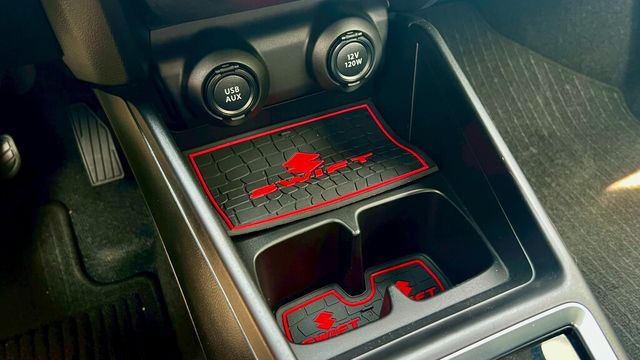 SUZUKI鈴木 SWIFT  第10張相片