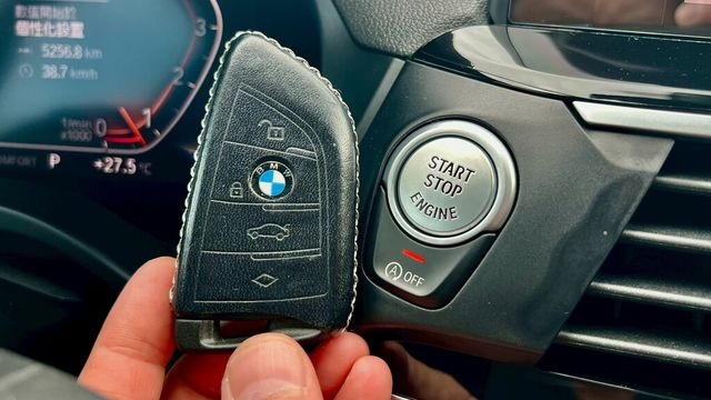 BMW寶馬 X3  第11張相片