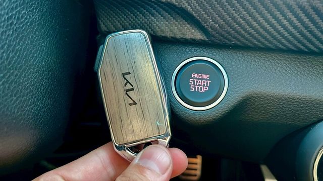 KIA起亞 STONIC  第10張相片