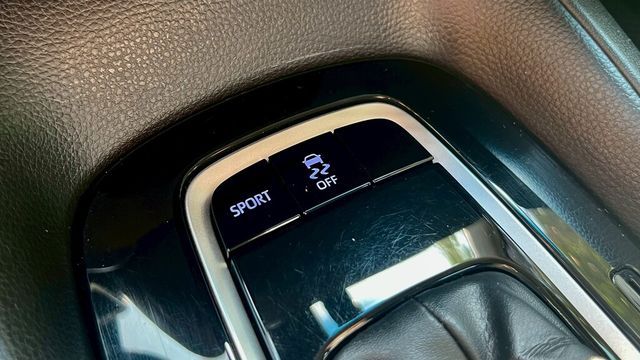 TOYOTA豐田 ALTIS  第7張相片