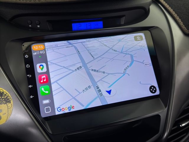 HYUNDAI現代 ELANTRA  第6張相片