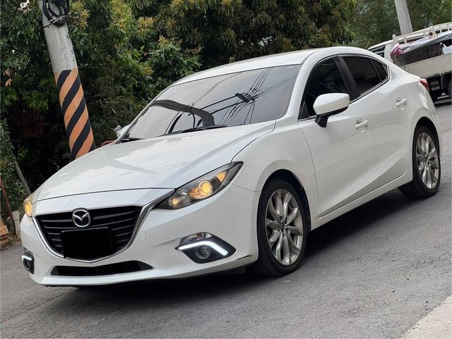 MAZDA馬自達 MAZDA 3  第1張相片