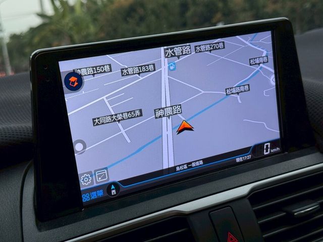 MAZDA馬自達 MAZDA 3  第8張相片