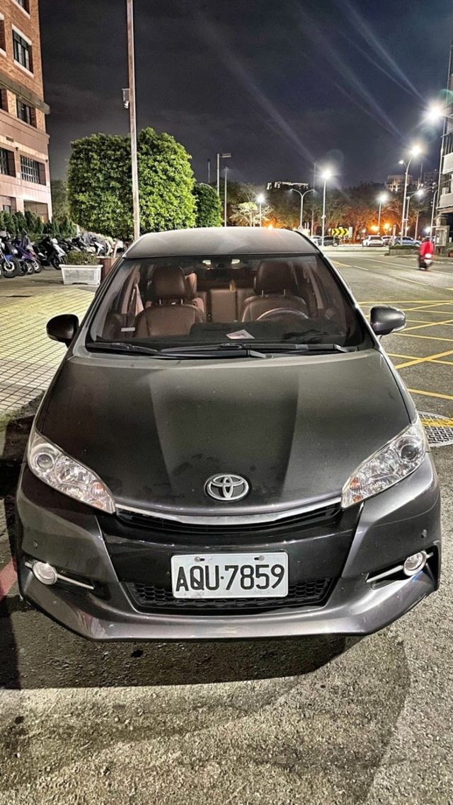 TOYOTA豐田 WISH  第1張相片
