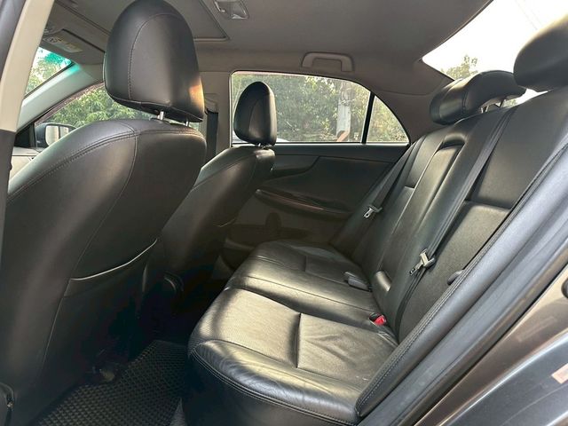 TOYOTA豐田 ALTIS  第6張相片
