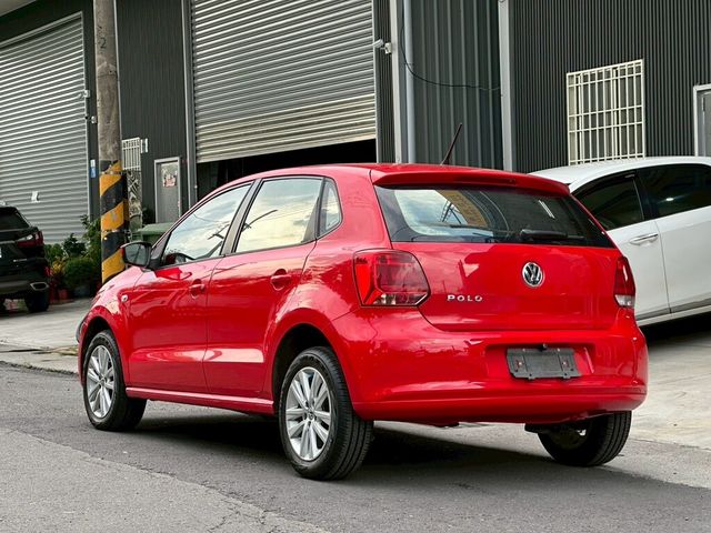 VOLKSWAGEN福斯 POLO  第2張相片