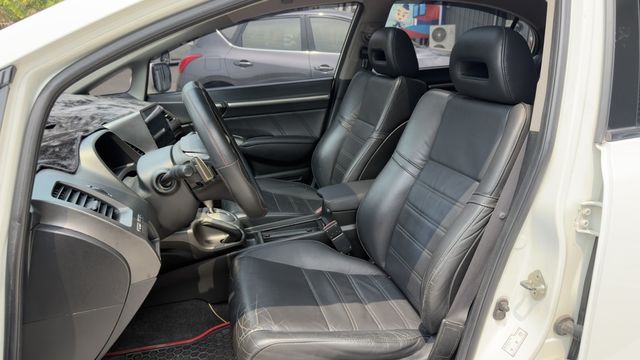 HONDA本田 CIVIC  第4張相片