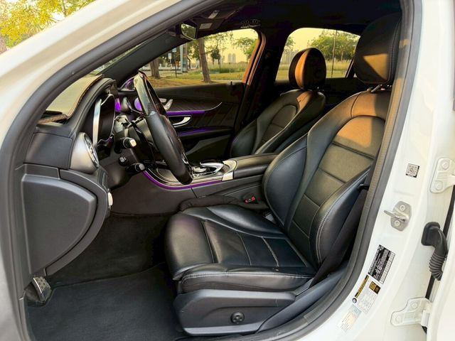 M-BENZ賓士 C300  第13張相片