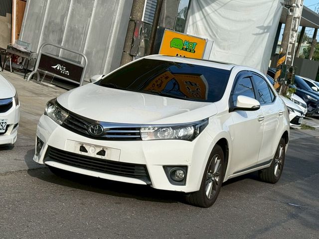 TOYOTA豐田 ALTIS  第1張相片