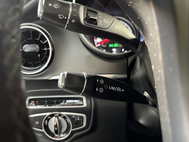 M-Benz V250d 柴油 奢華8人座 商用自用極佳  第13張相片