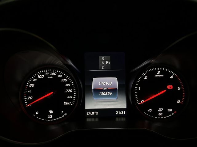 M-Benz V250d 柴油 奢華8人座 商用自用極佳  第14張相片