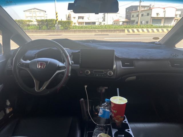 CIVIC  第6張相片