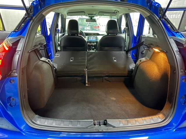 全車原版件 新車保固中  第6張相片