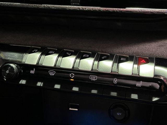 5008 1.6 PureTech GT  高階七人座＋渦輪動力＋法式底盤  第13張相片