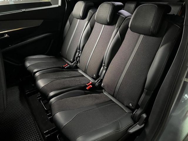 5008 1.6 PureTech GT  高階七人座＋渦輪動力＋法式底盤  第19張相片