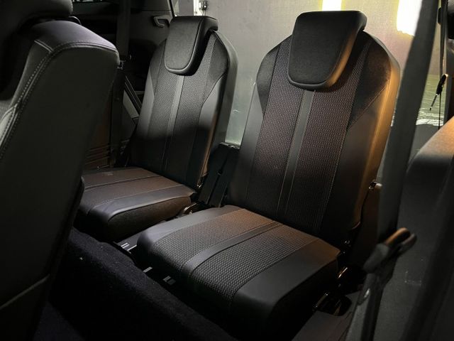 5008 1.6 PureTech GT  高階七人座＋渦輪動力＋法式底盤  第20張相片