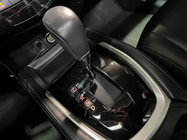 Nissan X-Trail 2.5豪華影音版 原鈑件  第15張相片