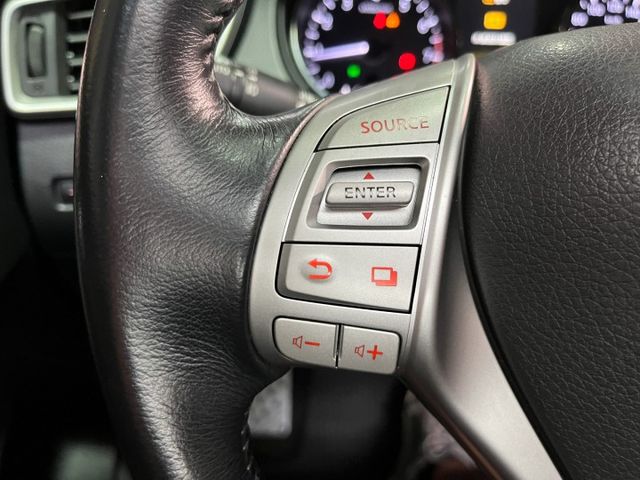 Nissan X-Trail 2.5豪華影音版 原鈑件  第18張相片