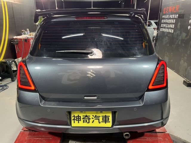 Swift GLX  原鈑件 通勤省油5門小車  第5張相片