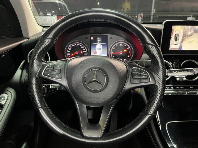 M-Benz GLC200  總代理  第10張相片