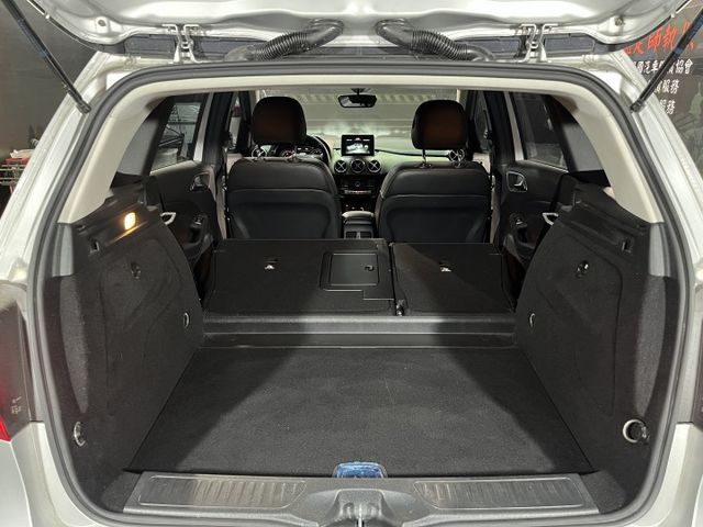 B-CLASS W246  第7張相片