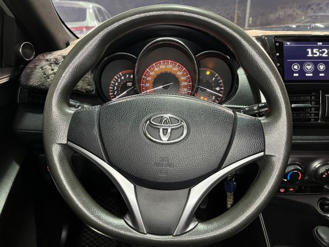 YARIS  第9張相片